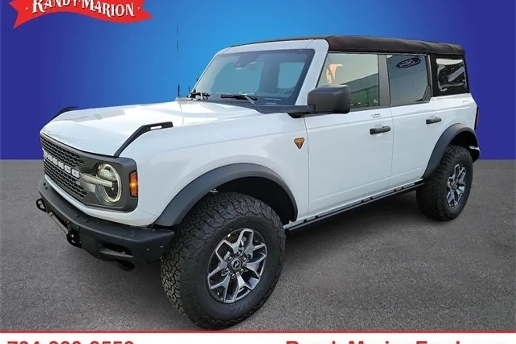 2023 Ford Bronco Badlands photo 1