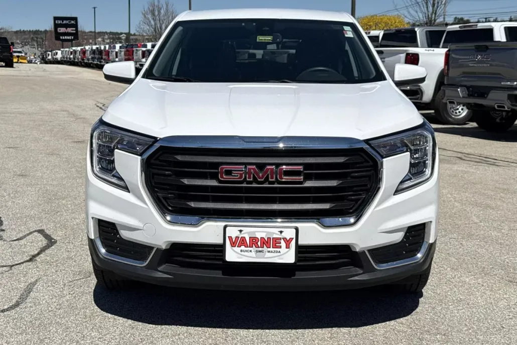 2022 Gmc Terrain SLE photo 1