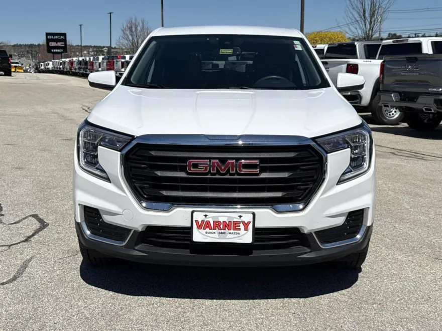 2022 Gmc Terrain SLE photo 1
