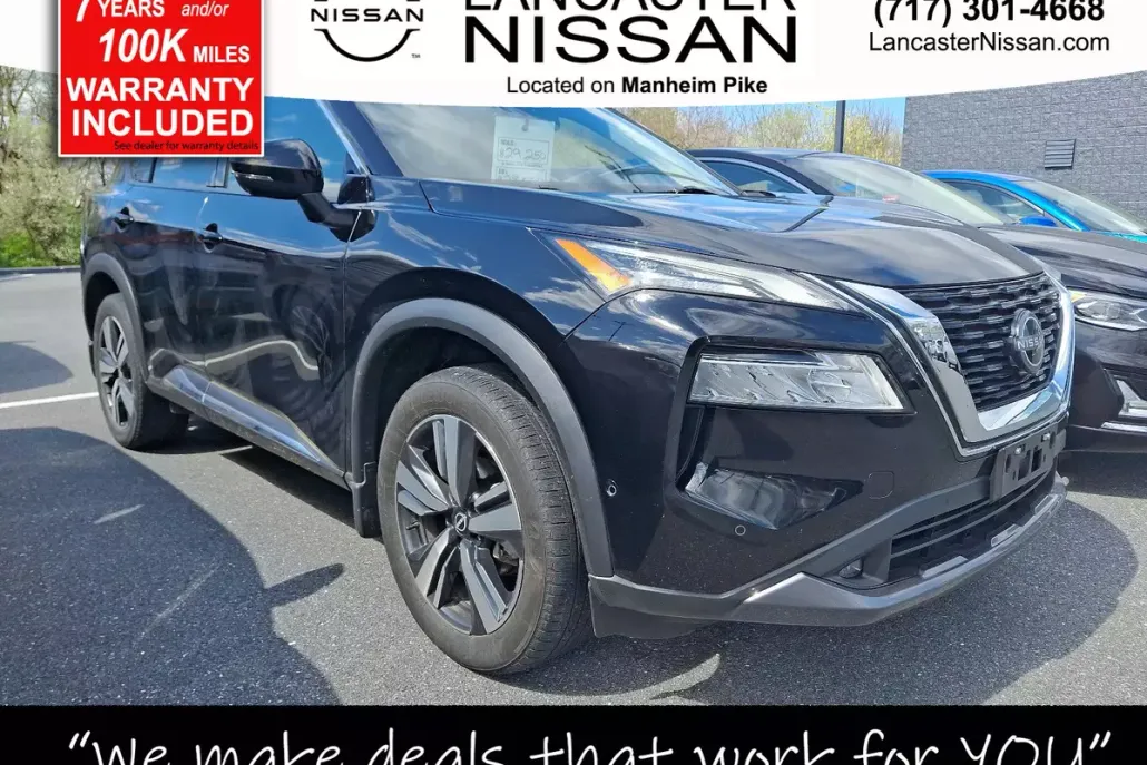2022 Nissan Rogue SL photo 1