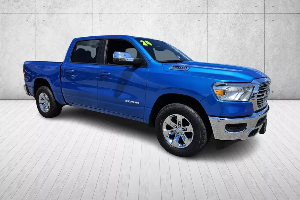 2024 Ram 1500 Laramie photo 1