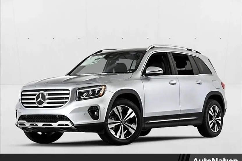 2026 Mercedes Benz GLB 250 4MATIC photo 1