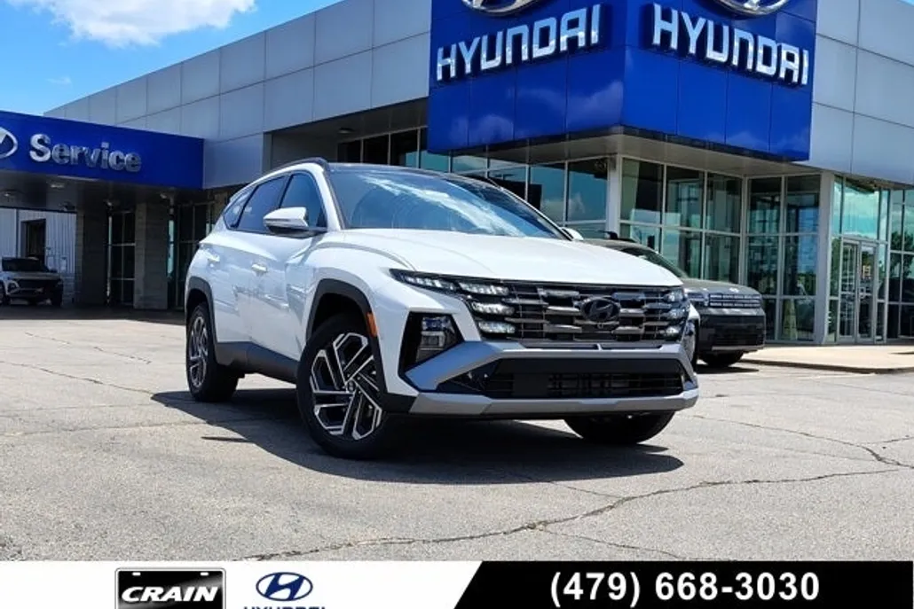 2025 Hyundai Tucson Limited photo 1