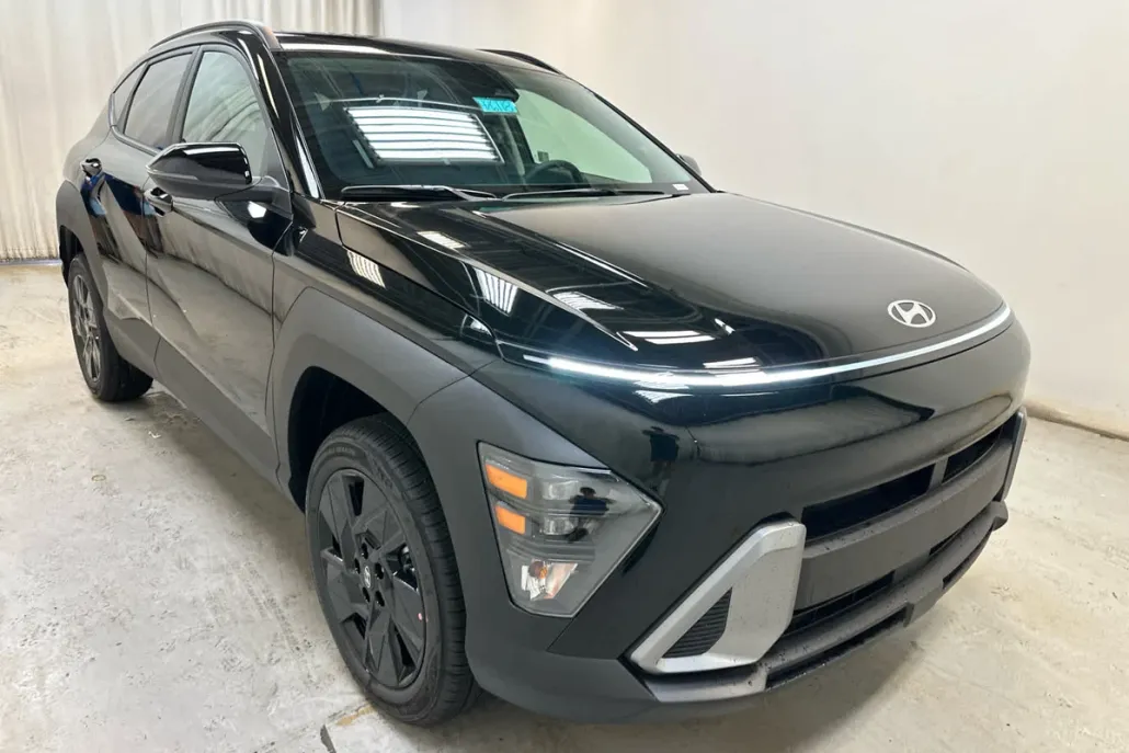 2026 Hyundai Kona SEL photo 1