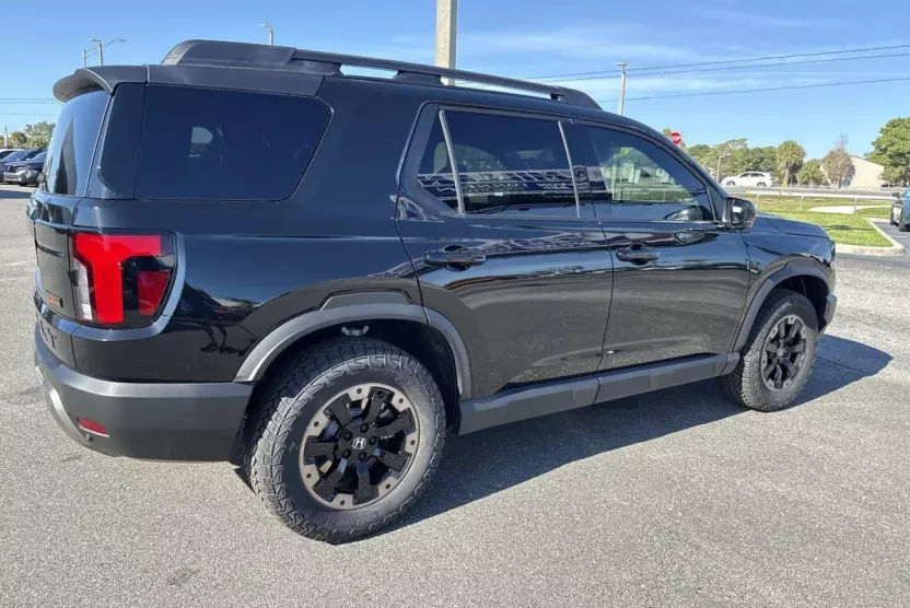 2026 Honda Passport TrailSport Elite photo 1