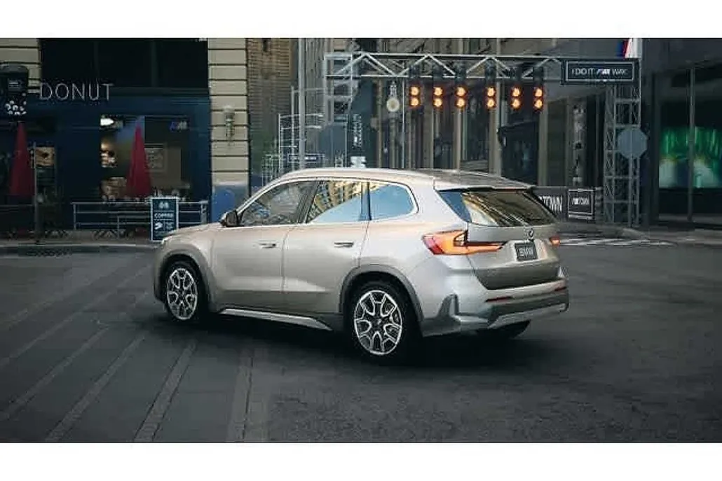 2026 Bmw X1 XDrive28i photo 1