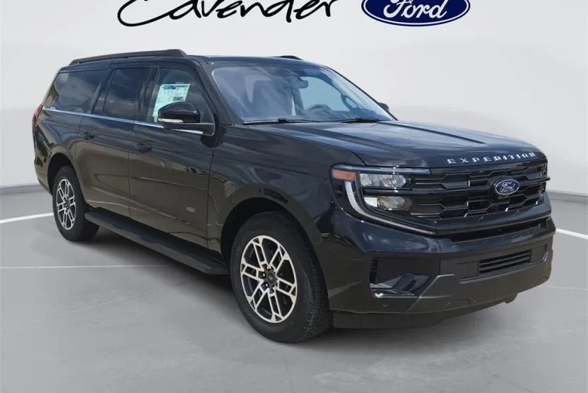 2025 Ford Expedition MAX photo 1