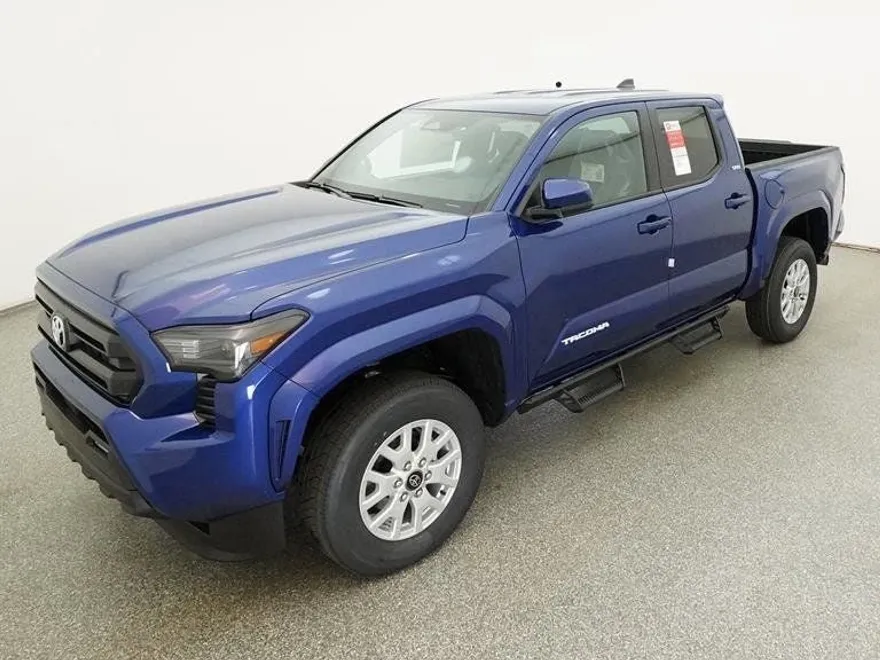 2025 Toyota Tacoma SR5 photo 1