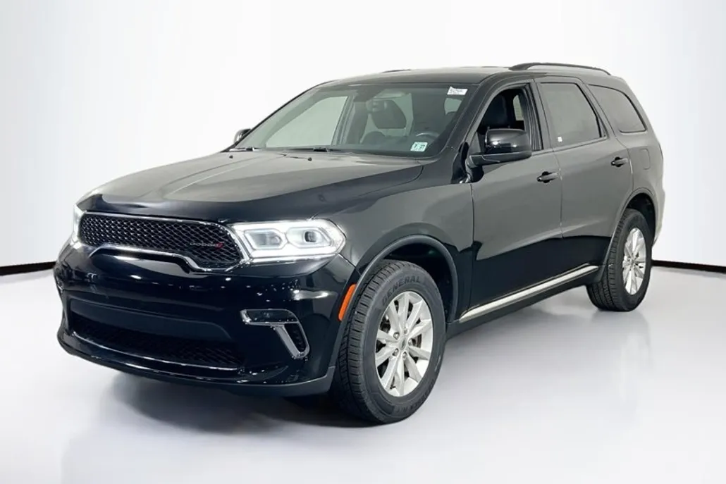 2022 Dodge Durango SXT photo 1