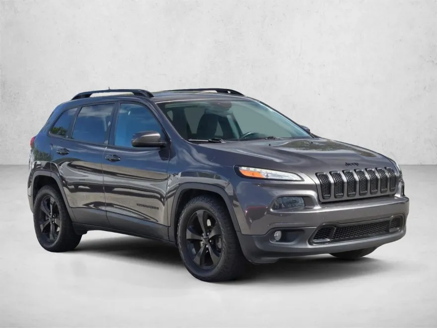 2018 Jeep Cherokee Latitude photo 1