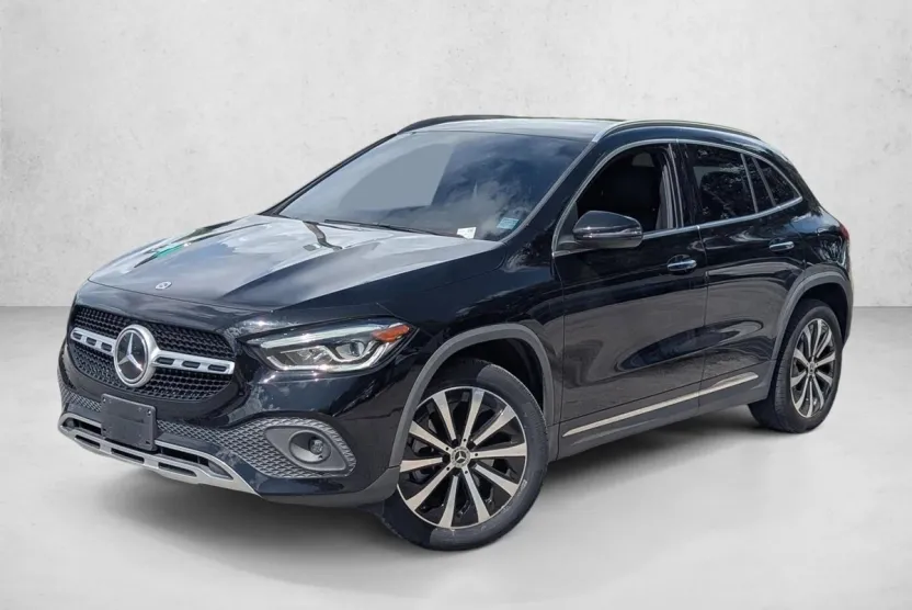 2022 Mercedes Benz GLA 250 4MATIC photo 1