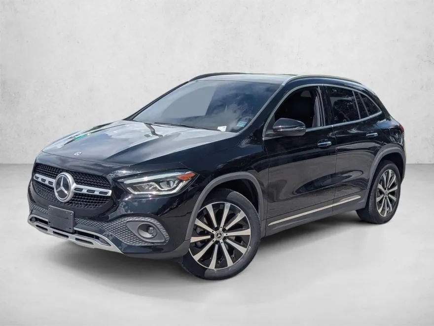 2022 Mercedes Benz GLA 250 4MATIC photo 1