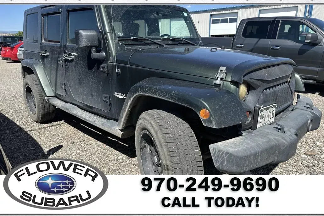 2010 Jeep Wrangler Unlimited Sahara photo 1