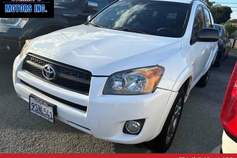 2009 Toyota RAV4 Sport photo 1