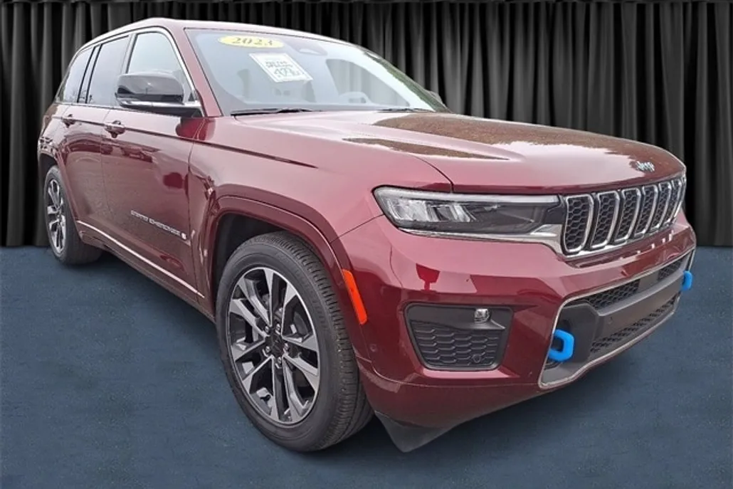 2023 Jeep Grand Cherokee Overland 4xe photo 1