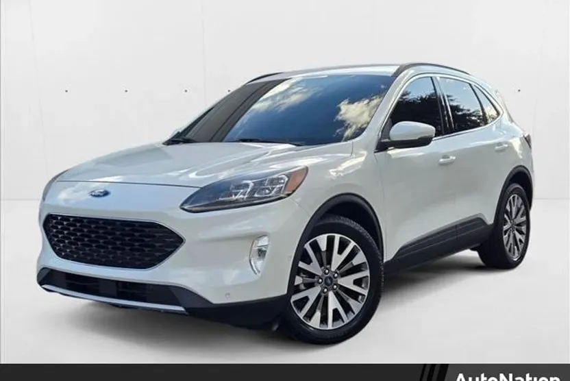 2020 Ford Escape Titanium photo 1