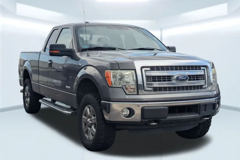 2014 Ford F-150 XLT photo 1