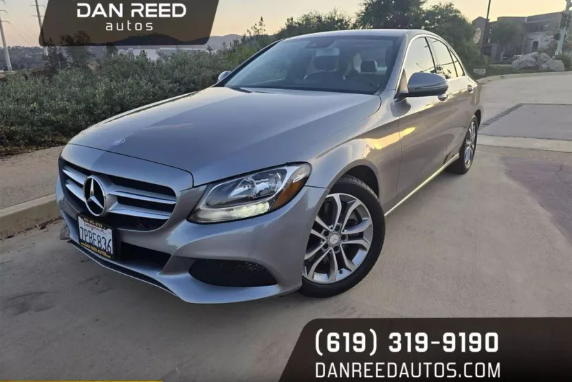 2016 Mercedes Benz C 300 Sedan photo 1