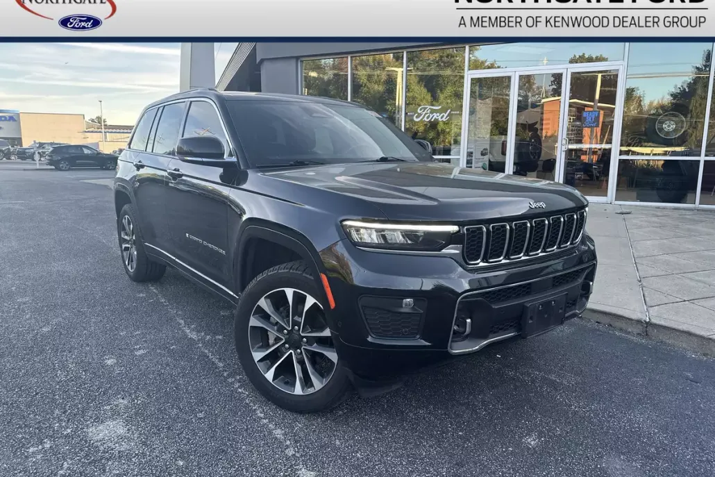 2022 Jeep Grand Cherokee Overland photo 1