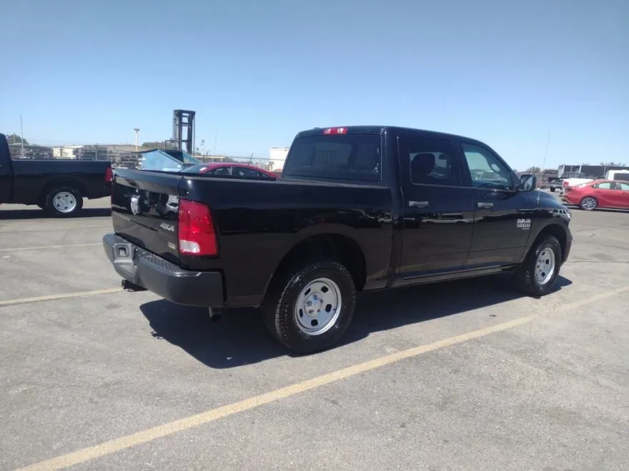 2019 Ram 1500 Classic Tradesman photo 1