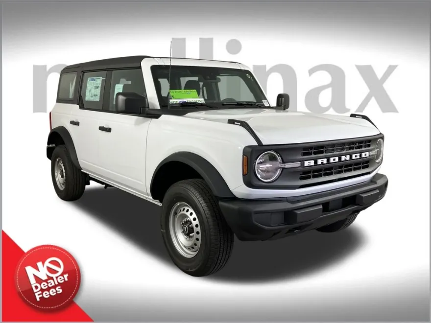 2025 Ford Bronco Base photo 1