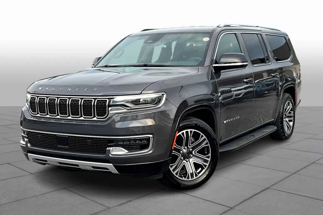 2023 Jeep Wagoneer L Series II photo 1