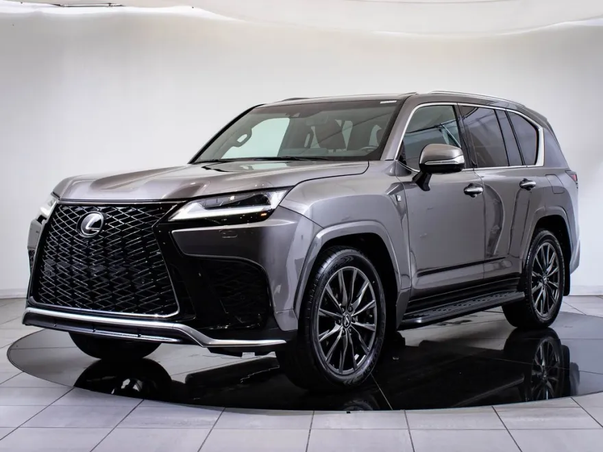 2022 Lexus LX 600 F SPORT photo 1