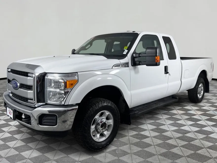 2016 Ford F-250 photo 1