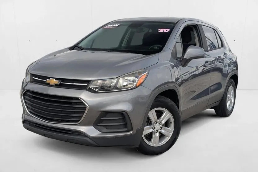 2020 Chevrolet Trax LS photo 1