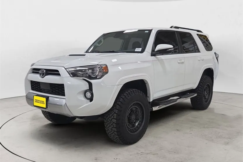 2020 Toyota 4Runner TRD Off-Road Premium photo 1