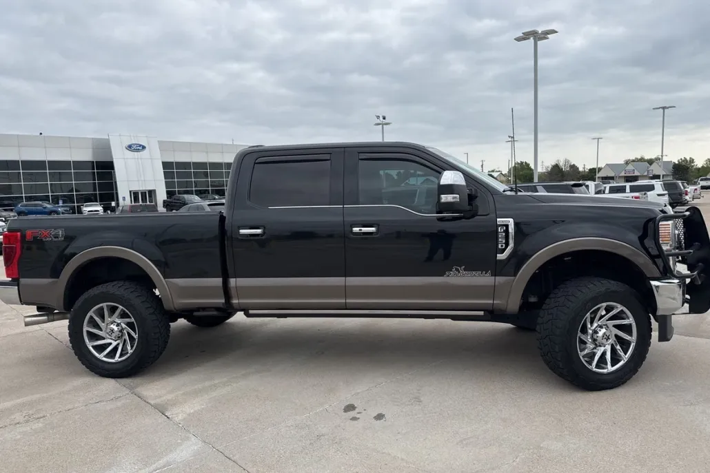 2022 Ford F-250 photo 1