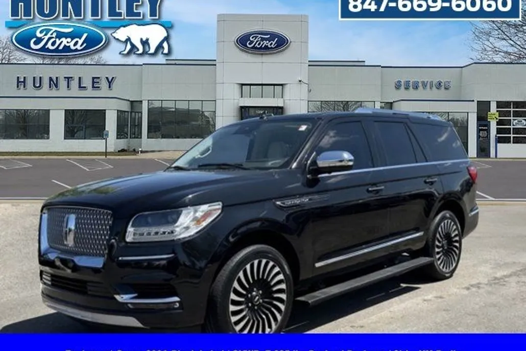 2021 Lincoln Navigator Black Label photo 1