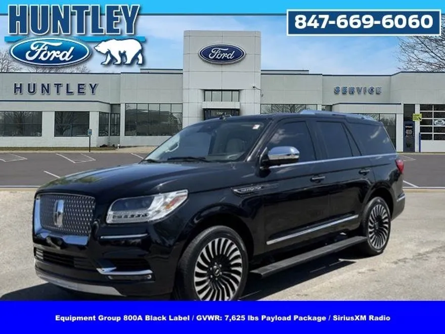 2021 Lincoln Navigator Black Label photo 1