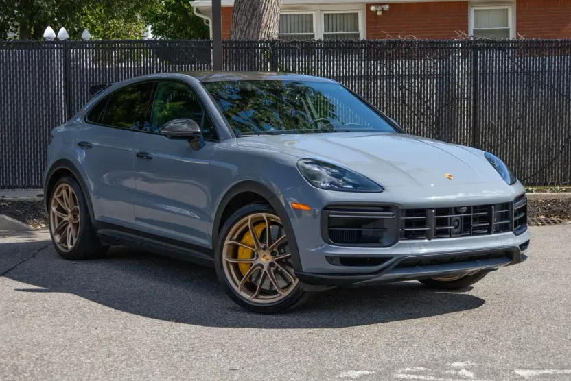 2023 Porsche Cayenne Coupe Turbo GT photo 1