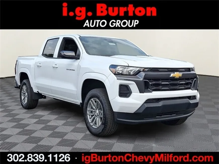 2025 Chevrolet Colorado Work Truck LT photo 1