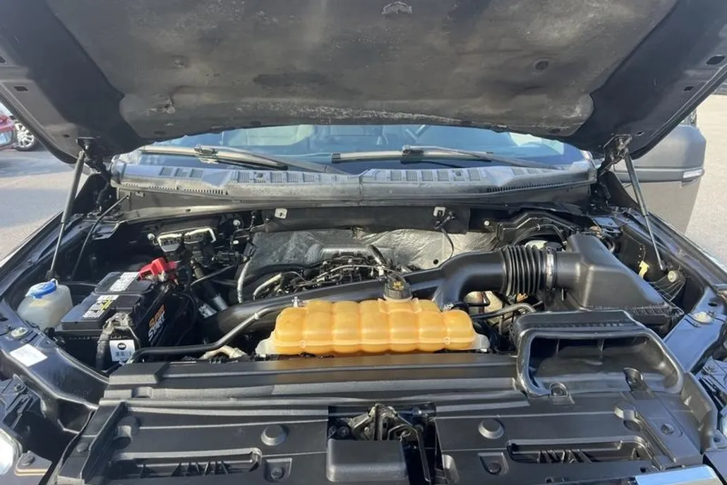 2016 Ford F-150 photo 1
