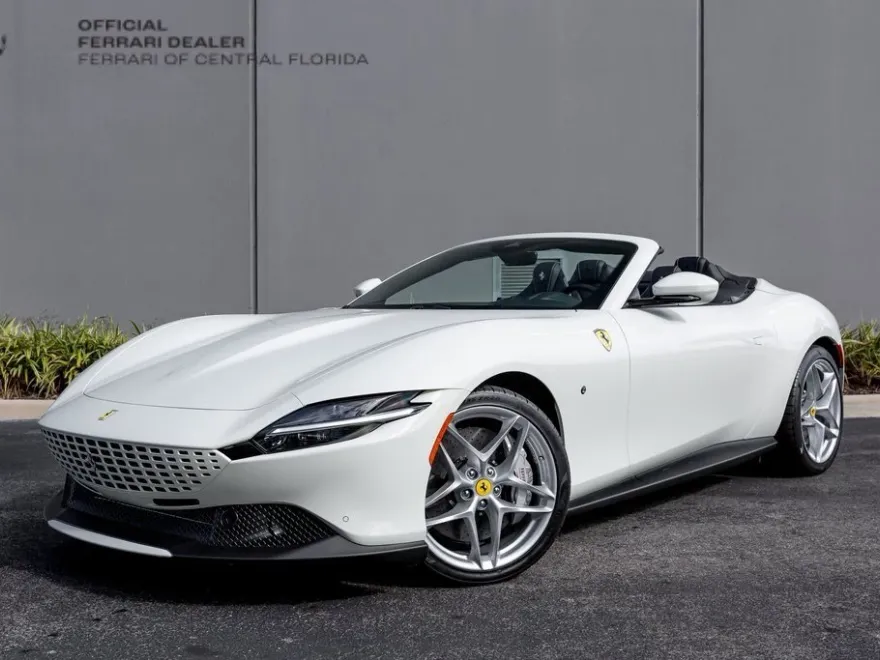 2024 Ferrari Roma Spider photo 1