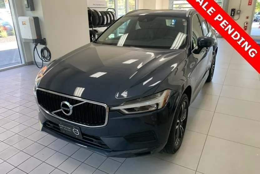 2019 Volvo XC60 T6 Momentum photo 1