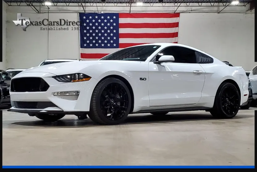 2018 Ford Mustang GT photo 1