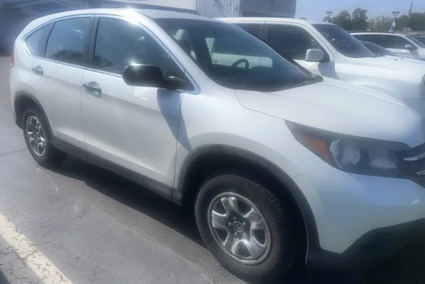 2014 Honda CR-V LX photo 1