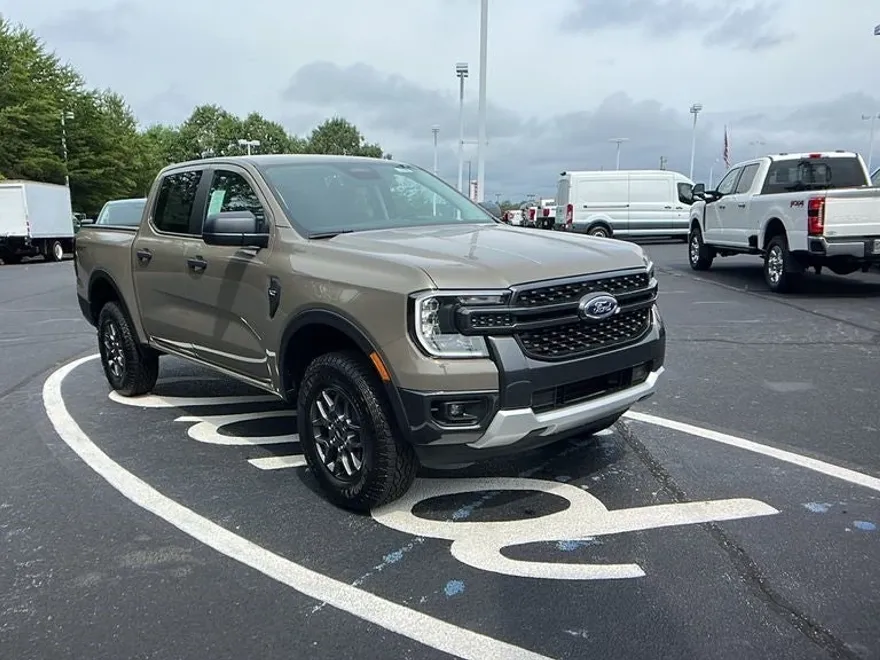 2025 Ford Ranger XLT photo 1