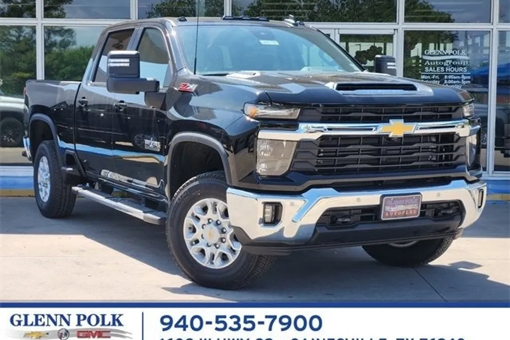 2025 Chevrolet Silverado 2500HD LT photo 1