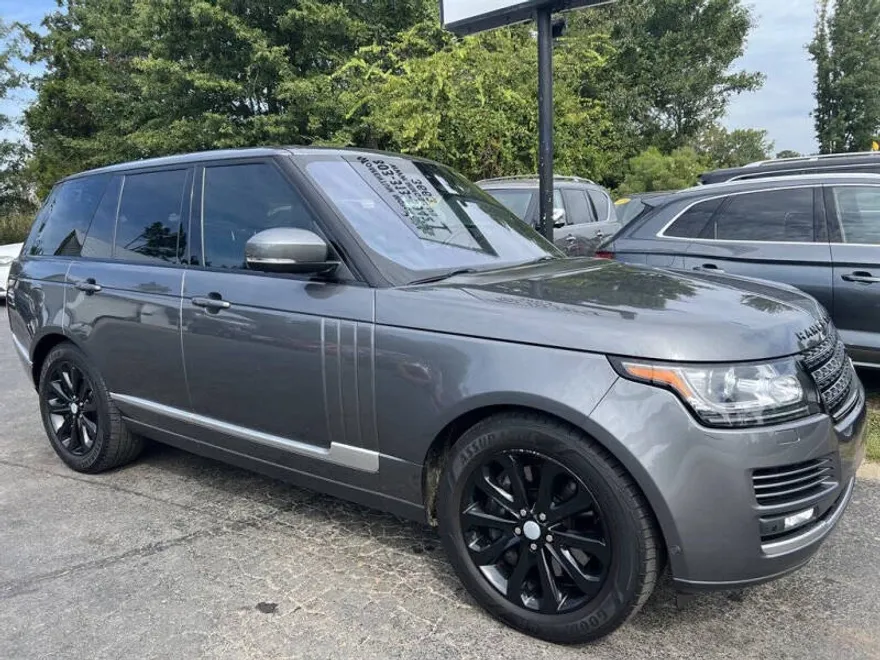 2016 Land Rover Range Rover HSE photo 1
