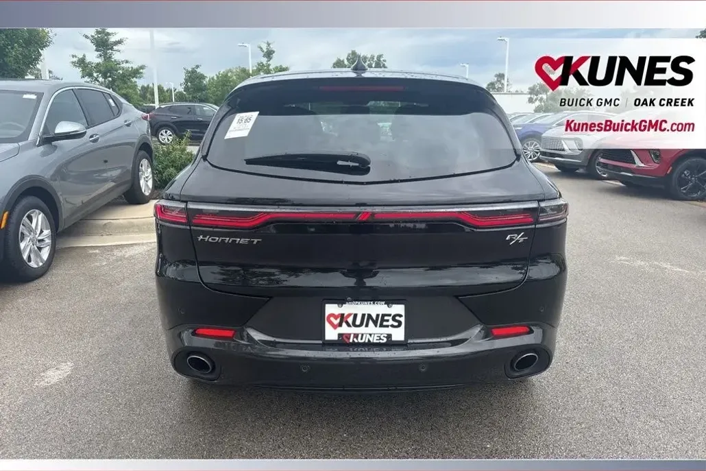 2024 Dodge Hornet R/T photo 1