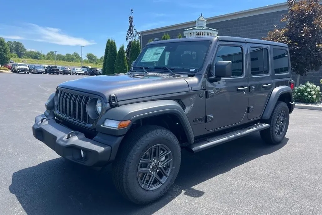 2025 Jeep Wrangler Sport S photo 1