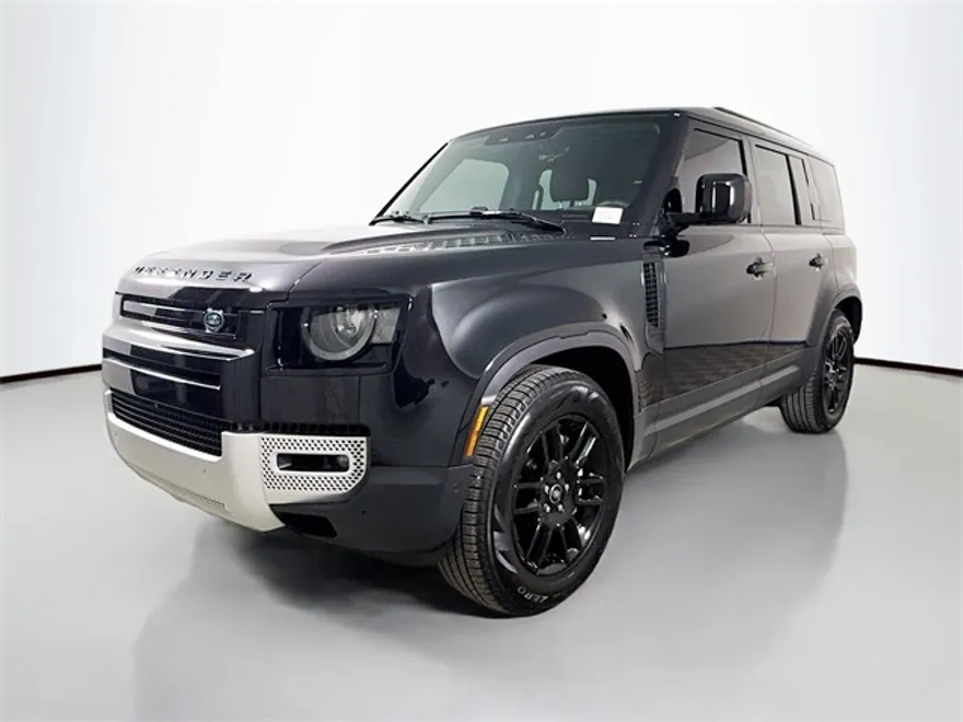 2025 Land Rover Defender 110 S photo 1