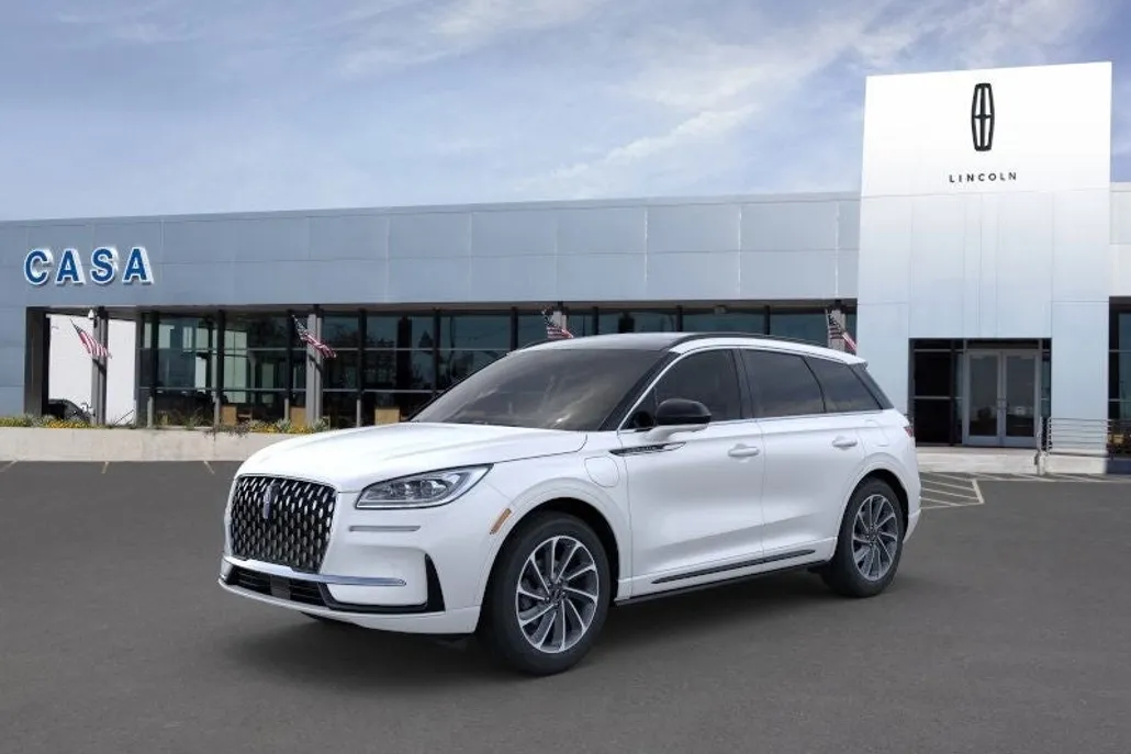2025 Lincoln Corsair Grand Touring photo 1