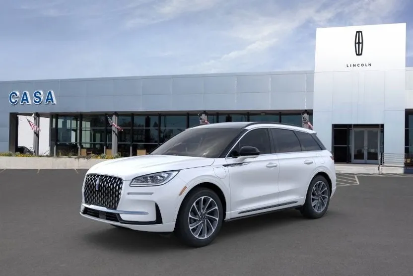 2025 Lincoln Corsair Grand Touring photo 1
