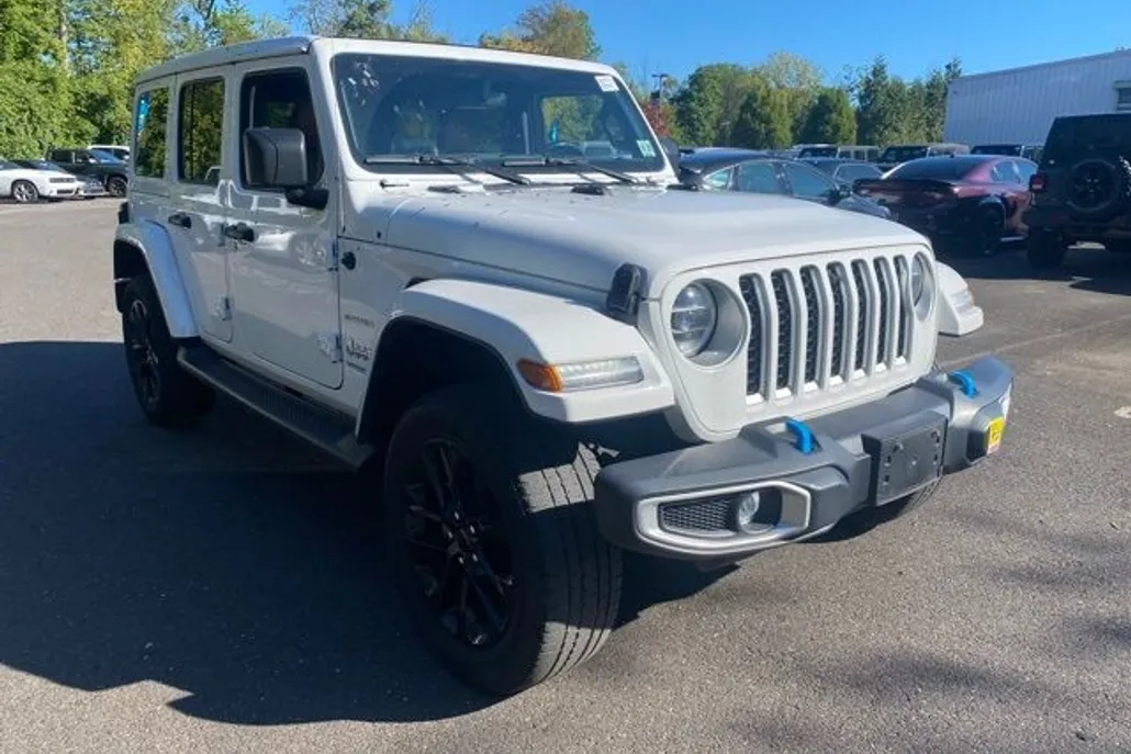 2022 Jeep Wrangler Unlimited Sahara 4xe photo 1