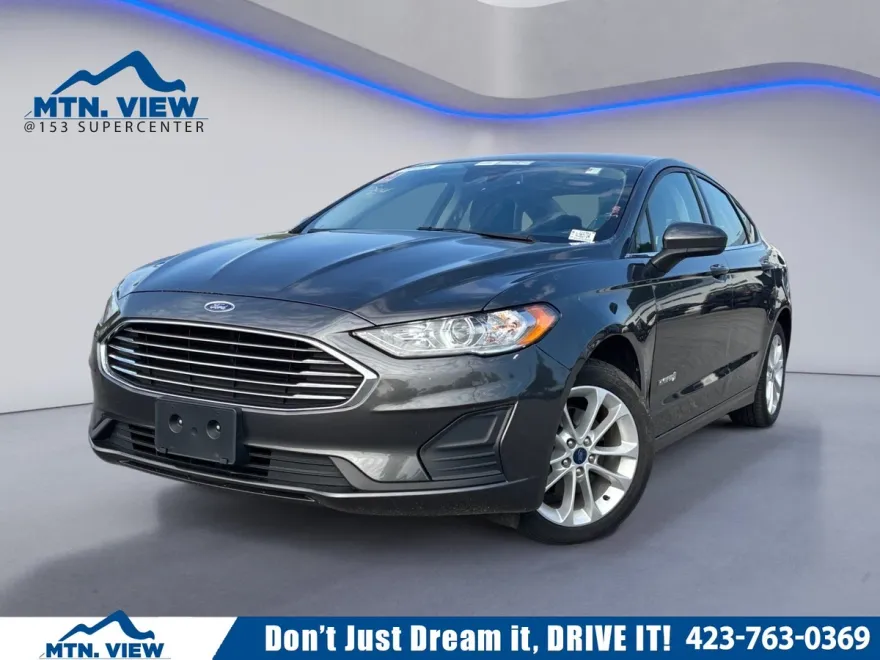 2019 Ford Fusion Hybrid SE photo 1